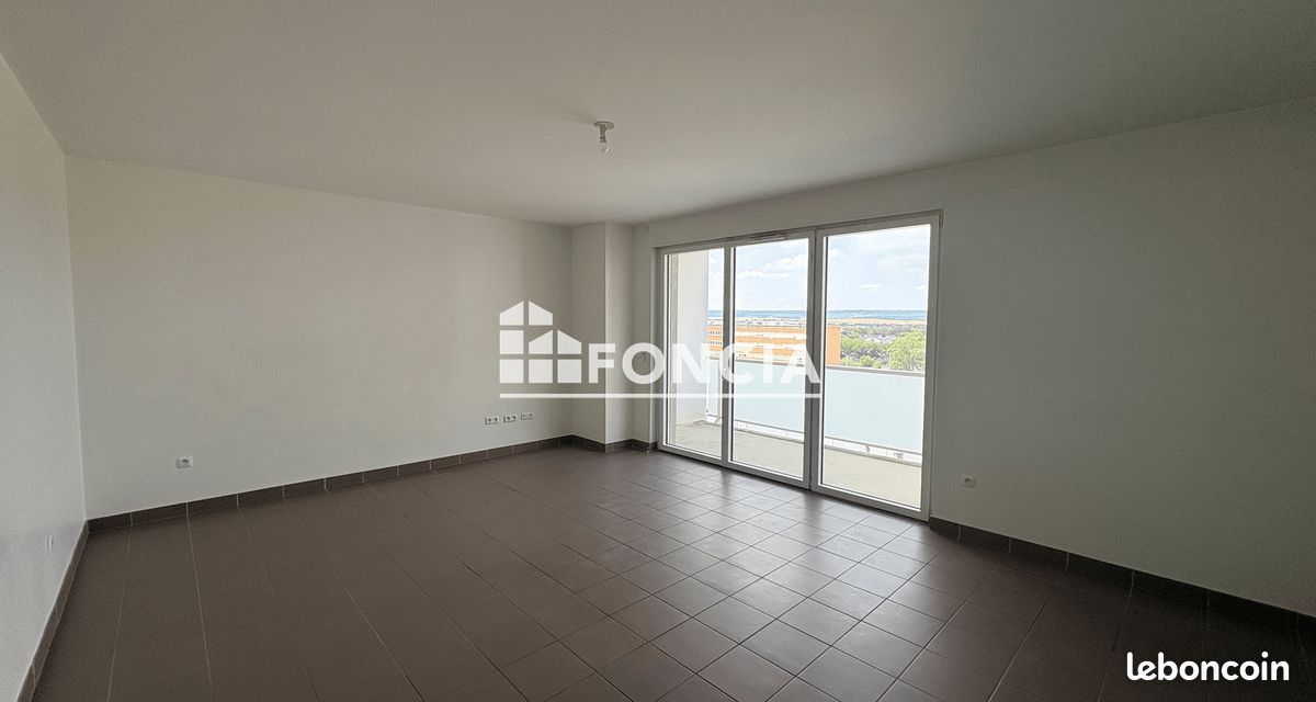 Appartement 3 pièces 95 m² · à Reims · 95 m² · 833 €/mois