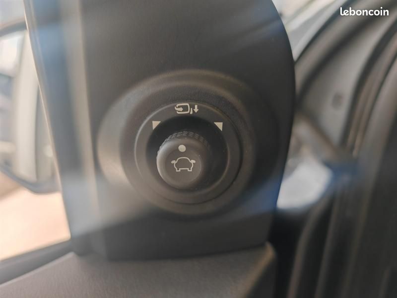 Ford Ka+ Active 1.2 Ti-VCT 85ch S&S (image 14)