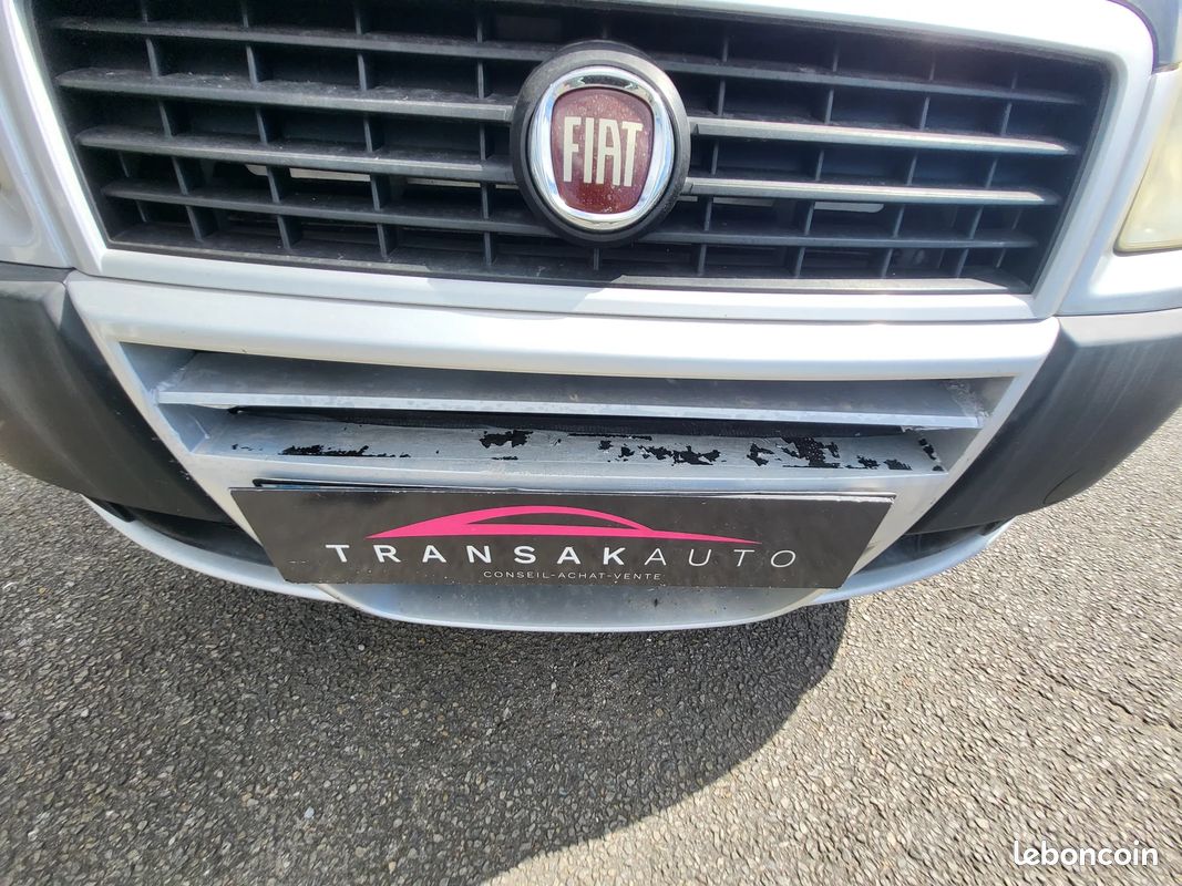 Fiat doblo family 1.9 mjt / 7 places / distri + embrayage + vidange + bougies + vanne egr neuve (image 38)