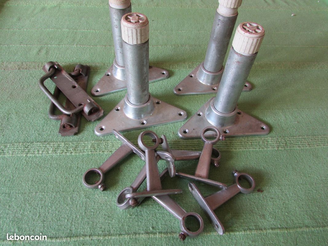 Un lot de quincailleries ( divers objets en alu ) (image 1)
