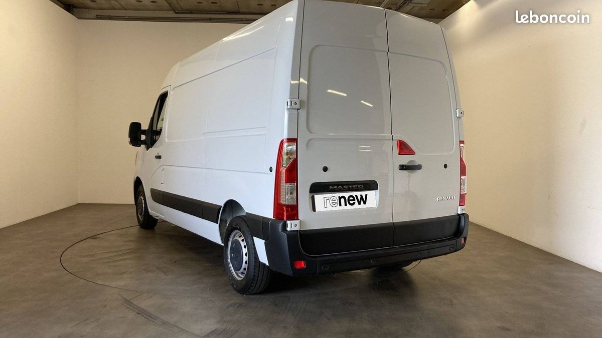 Renault master fgn trac f3500 l2h2 blue dci 135 (image 7)