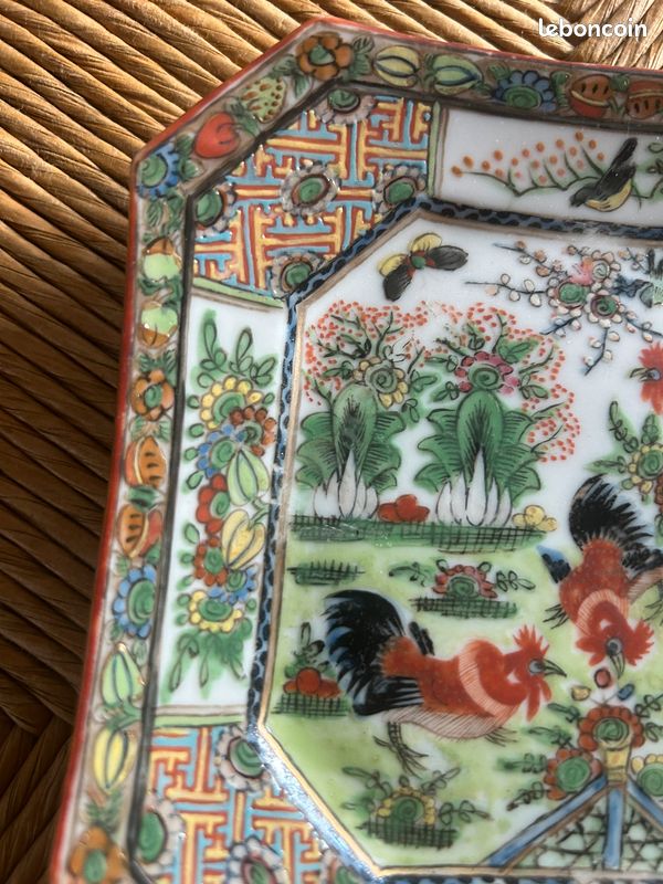 Petite ancienne vintage porcelaine de Chine carrée décor coq 15,3/15,3cm environ (image 2)