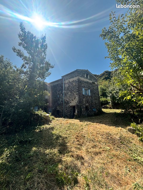 Maison 4 pièces 110 m² · à Meysse · 110 m² · 100 000 €