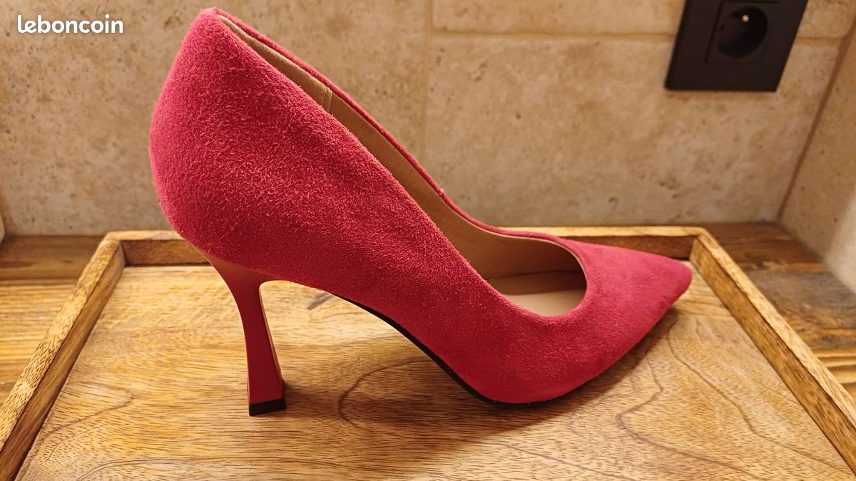 Escarpins Rouge San Marina 40 Chaussures