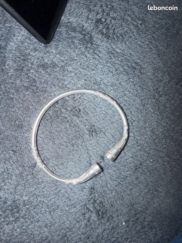 Bracelet Mythique: Le Vangovango Malagasy (image 1)