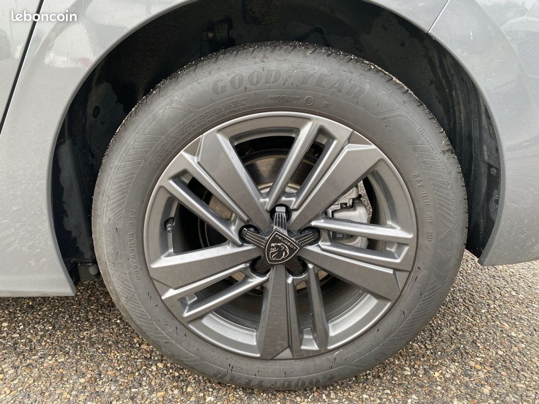 Peugeot 308 (3) Hybrid 136 e-DCS6 ACTIVE PACK (image 19)