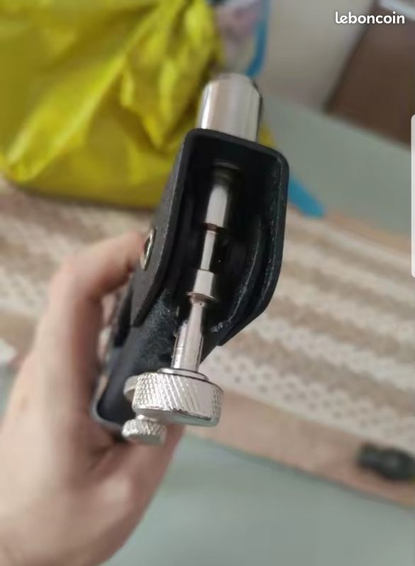 Pince a riveter insert écrous filetés (image 4)