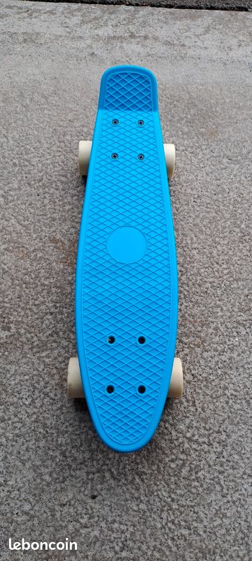 Skateboard (image 3)