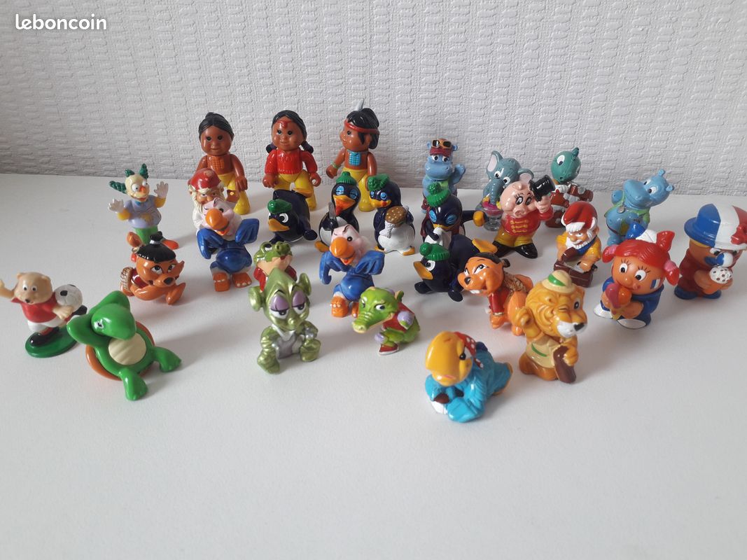 Lot de 29 figurines Quick, Mc do, etc... (image 3)