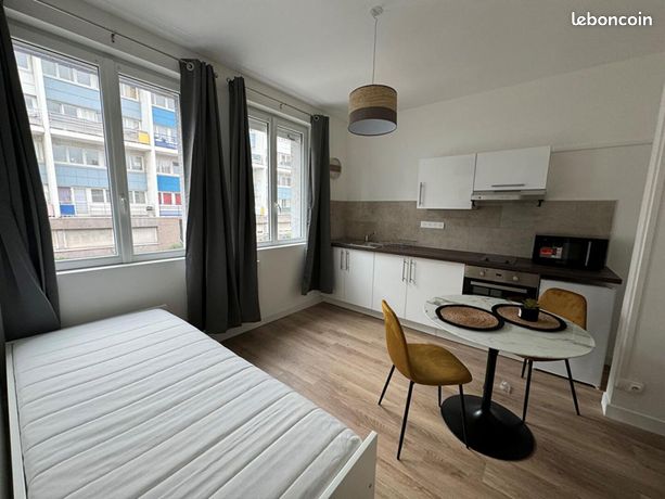 Studio 1 pièce 20 m²