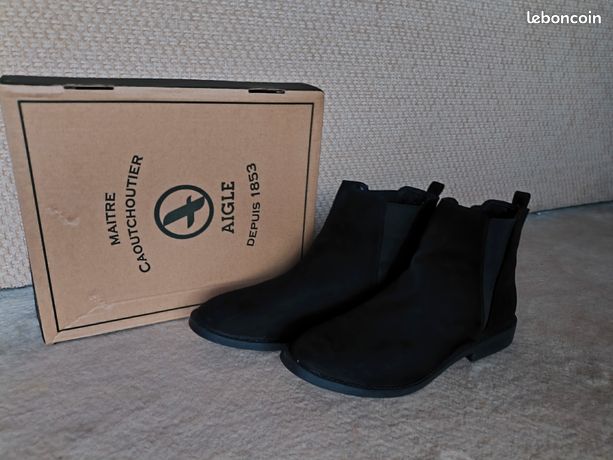 Bottes Chelsea Femme En Daim Noir - Taille 39, Bon état D'usage