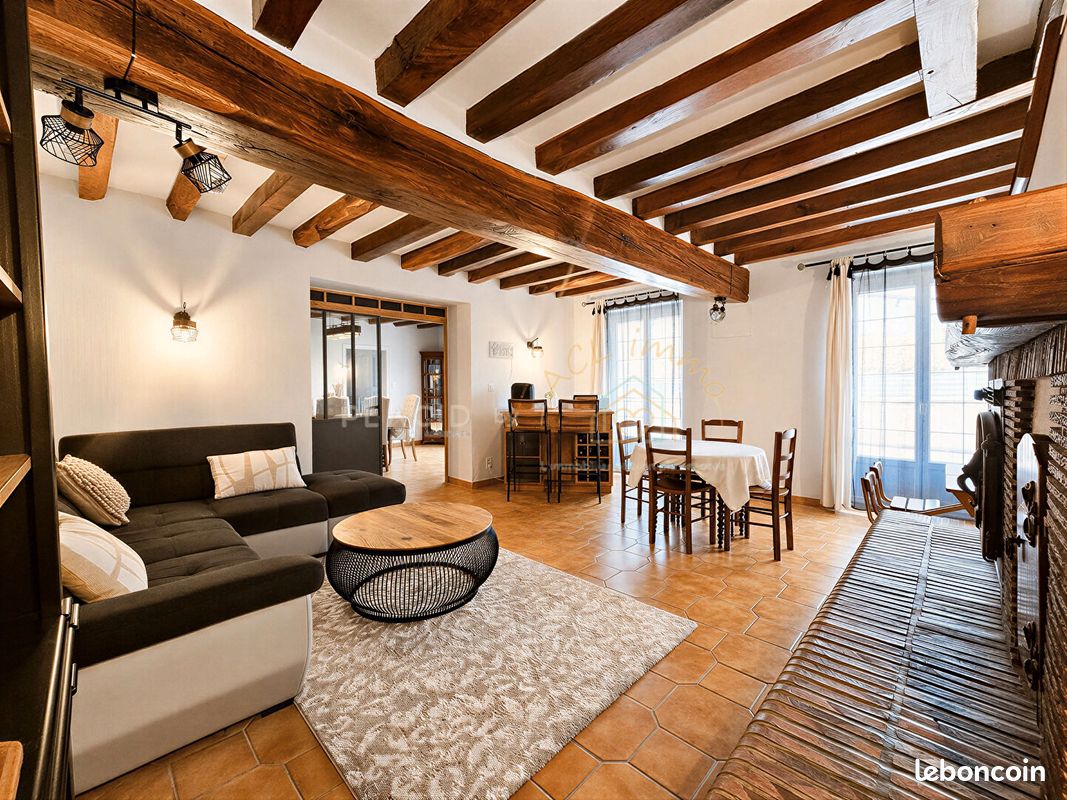 Maison 5 pièces 152 m² · à Cérans-Foulletourte · 152 m² · 175 000 €
