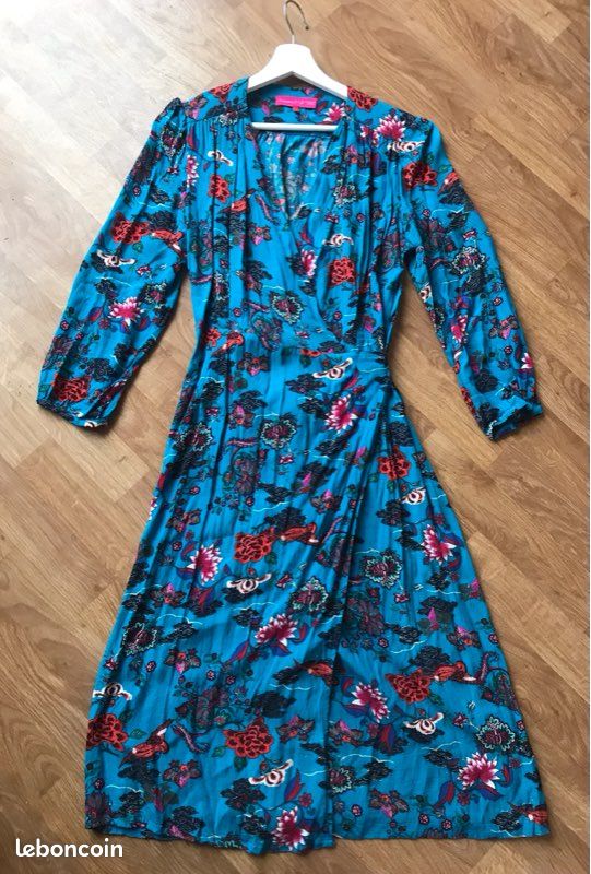 Très belle robe cache-coeur Antoine et Lili Vêtements