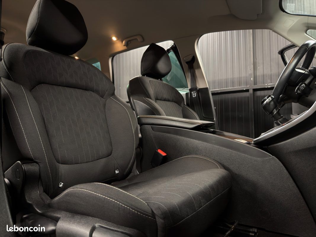 RENAULT GRAND SCENIC IV 1.3 TCE 140 Cv 7 PLACES - APPLE&ANDROID - GARANTIE 12 MOIS 2018 (image 16)