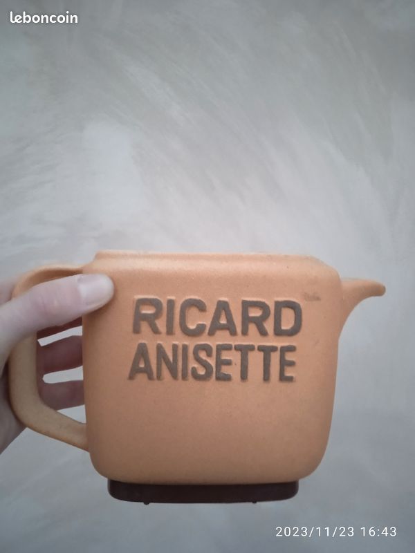 Pot a richard en grès (image 1)