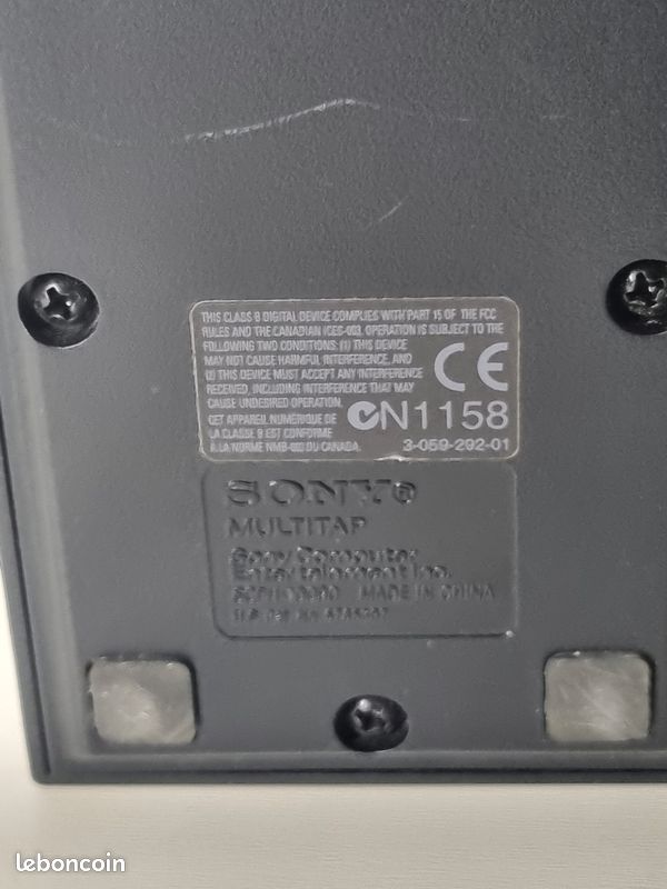 Multitap 4 Ports SONY SCPH-70120 Noir Pour PlayStation 2 Slim (Japon)