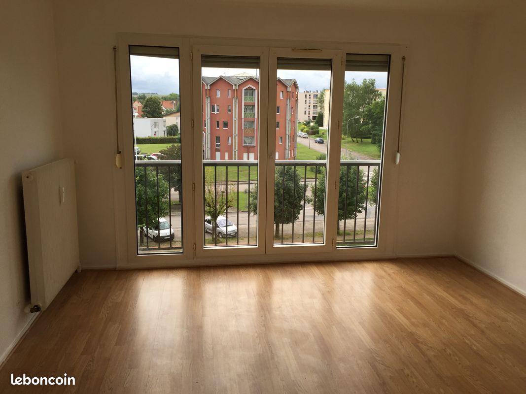 Appartement 4 pièces 74 m² · à Vittel · 74 m² · 550 €/mois