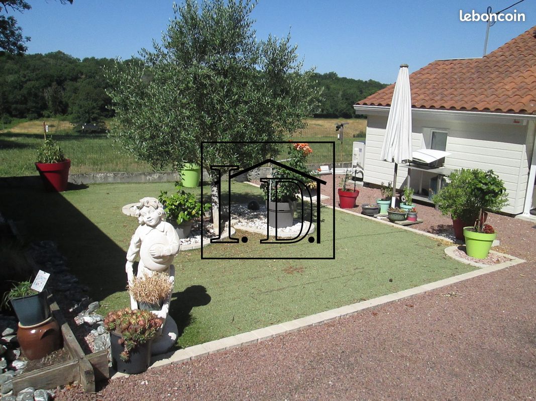 Maison 4 pièces 82 m² · à Agonac · 82 m² · 96 000 €