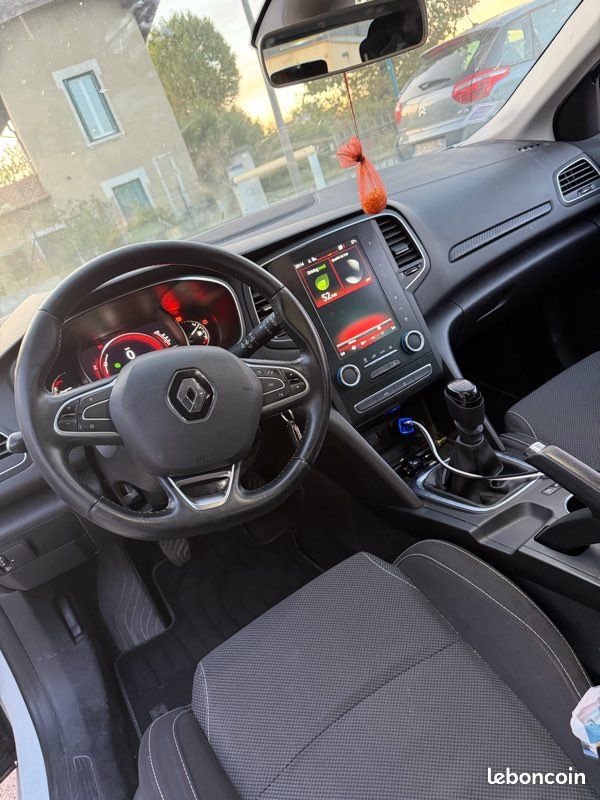 Megane 4 (image 3)