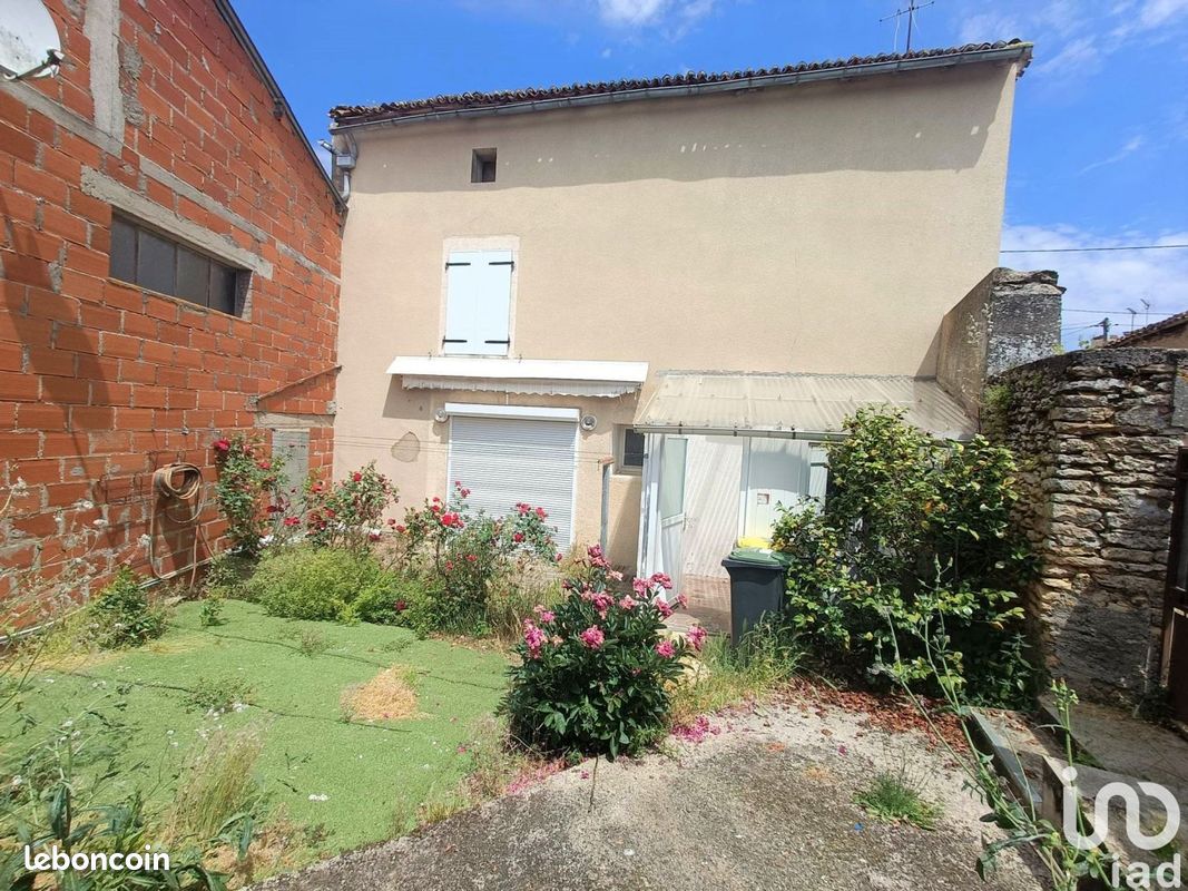 Maison 4 pièces 95 m² - Thénezay 79390 (image principale 0)