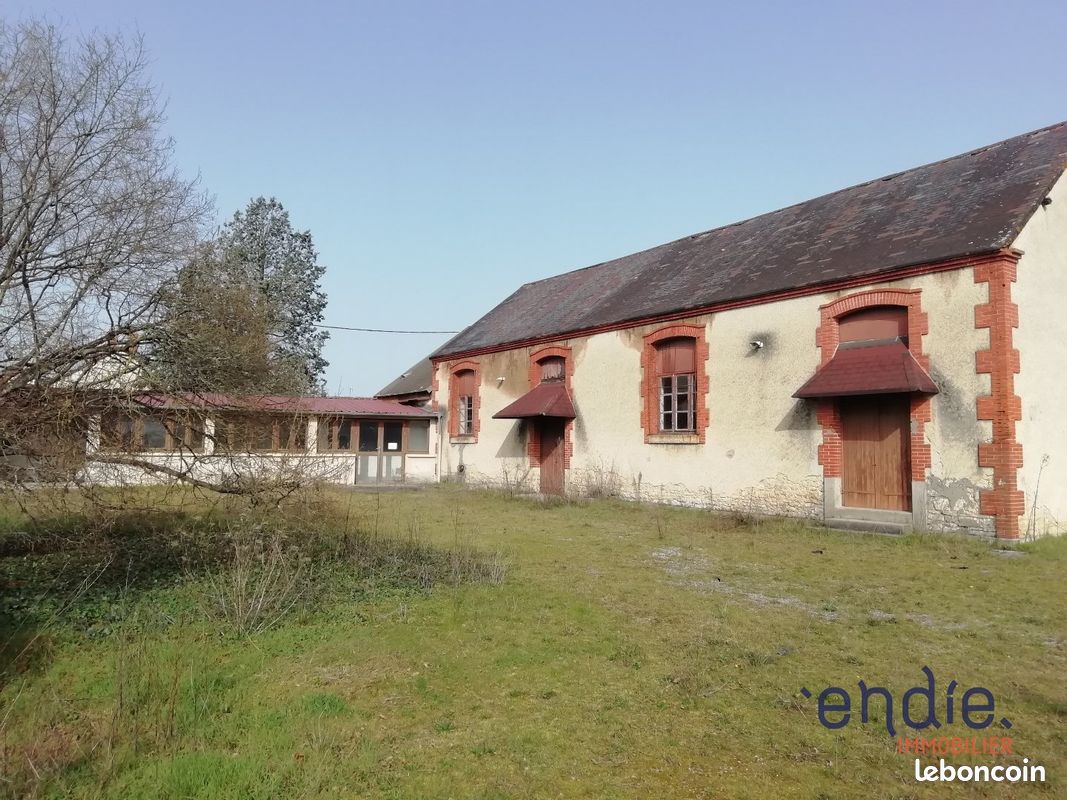 Propriété 2 pièces 220 m² (image 3)