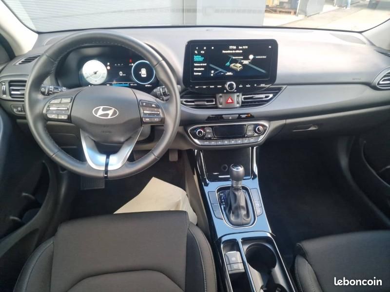 Hyundai i30 SW 1.0 T-GDi 100ch Creative DCT-7 (image 9)