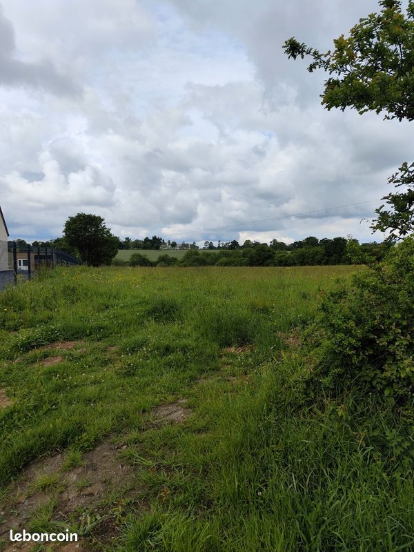 Terrain à bâtir · à Cerisy-la-Forêt · 60 000 €