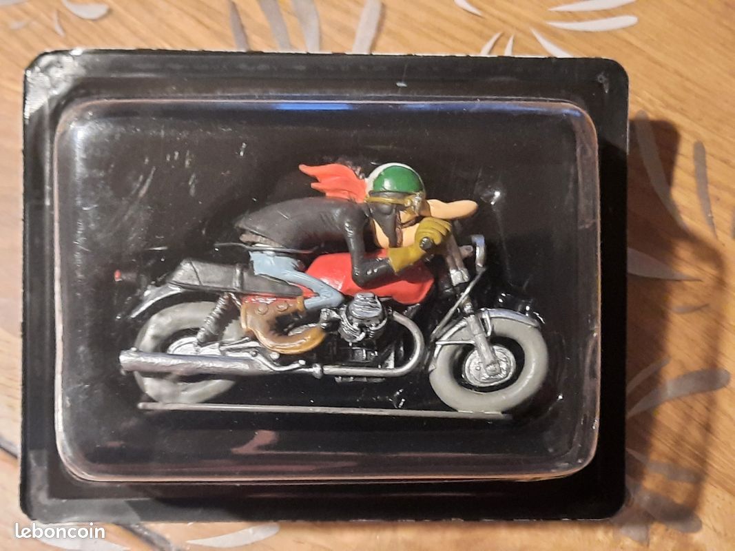Figurine Moto Guzzi V7 750 1969 - Joe Bar Team, édition Démons Et Merveilles