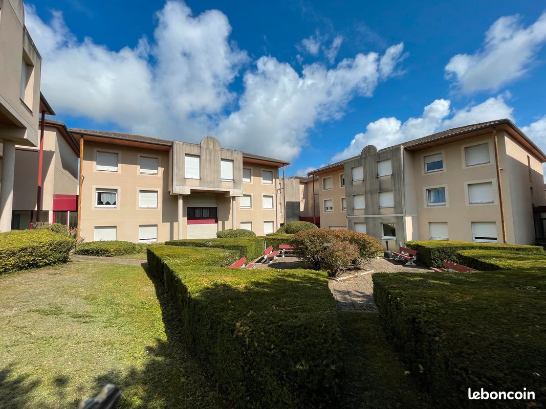 Beau Studio résidence étudiante University Meissonier - Limoges 87000 Aurence-Cognac Cité U. Beaublanc (image principale 0)