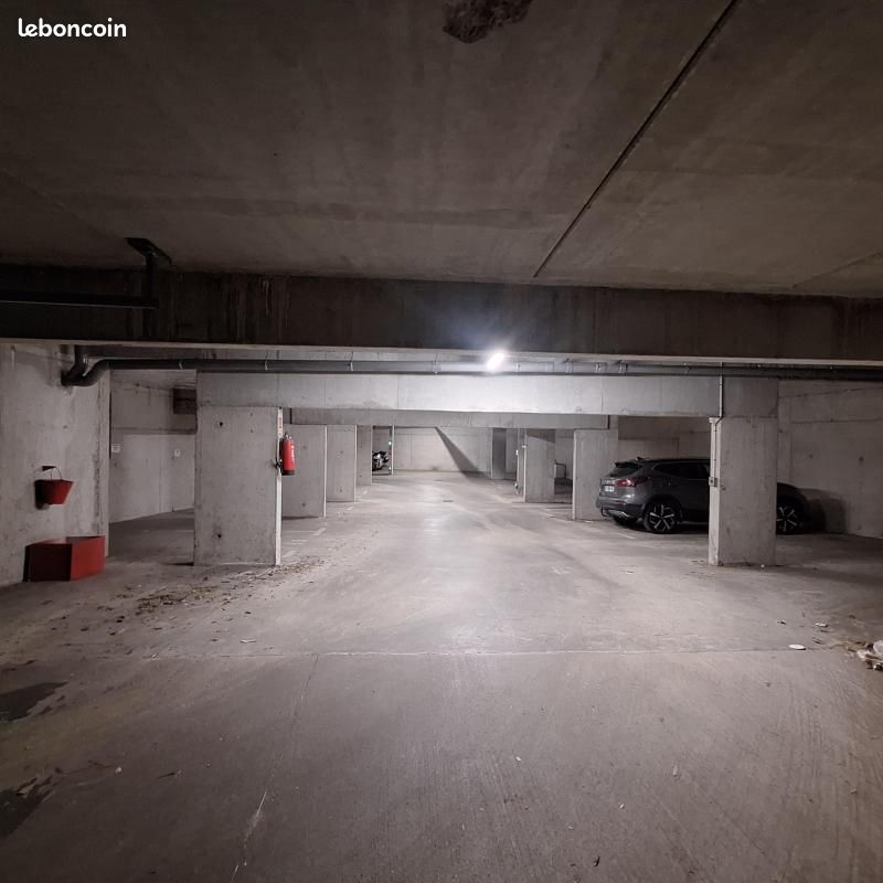 Parking 13 m² Balma (image 2)