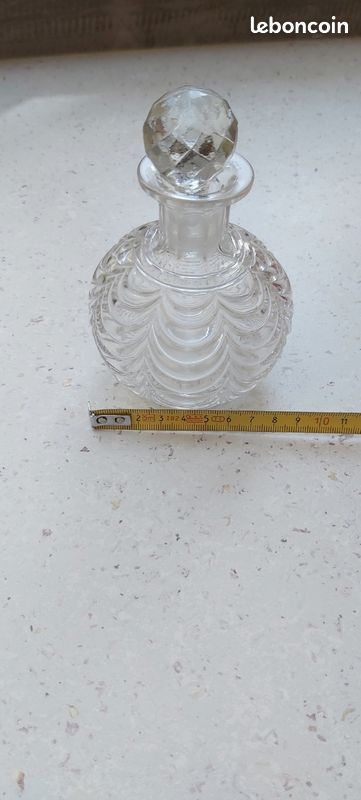 Petit flacon en verre (image 3)