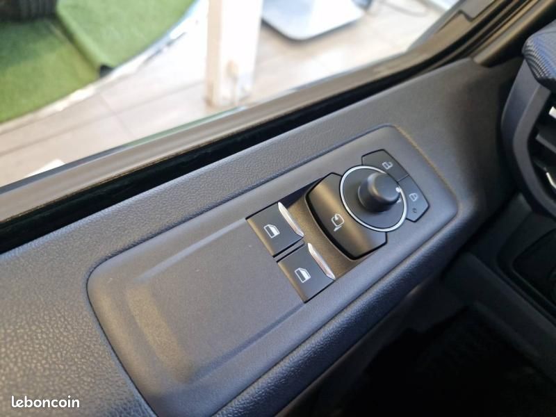 Ford Transit Custom Fg 320 L2H1 2.0 EcoBlue 170ch Cabine Approfondie Limited BVA8 (image 16)