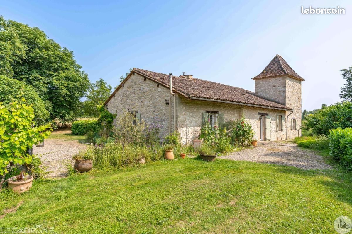 Maison 4 pièces 140 m² · à Castillonnès · 140 m² · 381 900 €