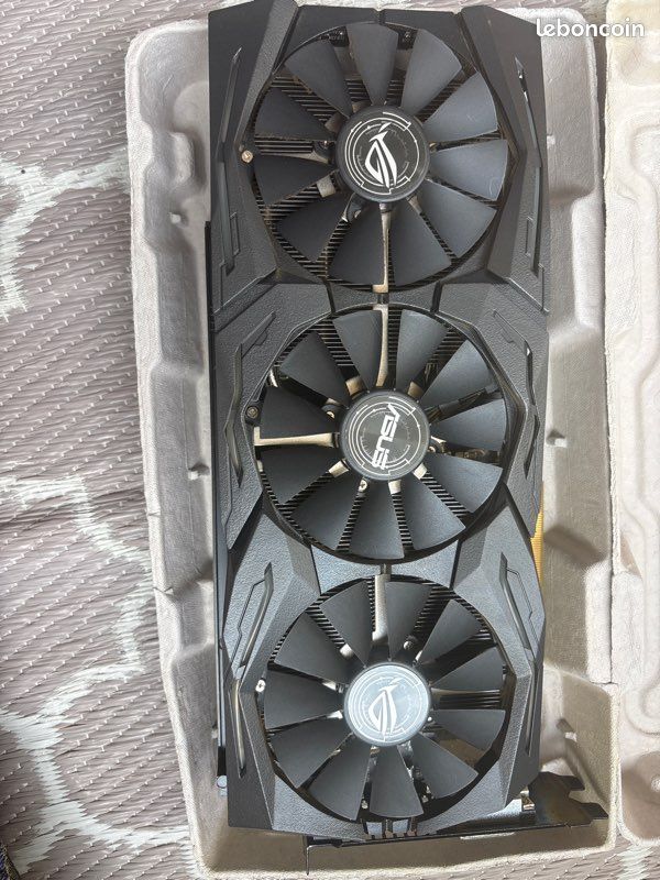 Asus GeForce GTX 1080 STRIX-GTX1080-A8G-GAMING [3930379] (image 4)