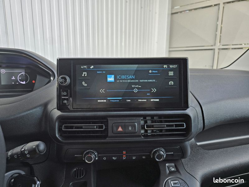 Peugeot PARTNER XL DIESEL 130CH Automatique 2pl Pack chantier (image 9)