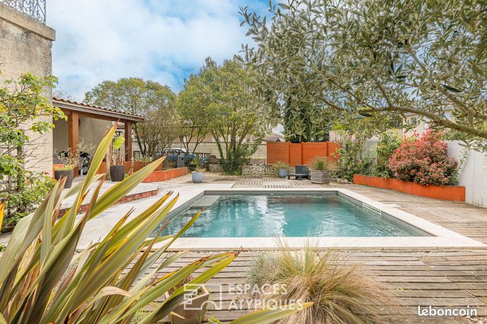 Propriété 4 pièces 155 m²