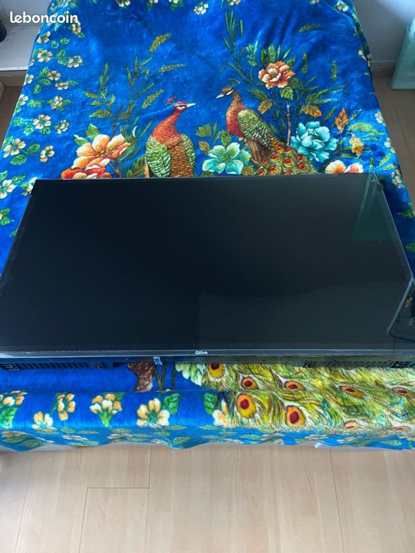 Télévision QIlive 126 cm neuf (image 2)