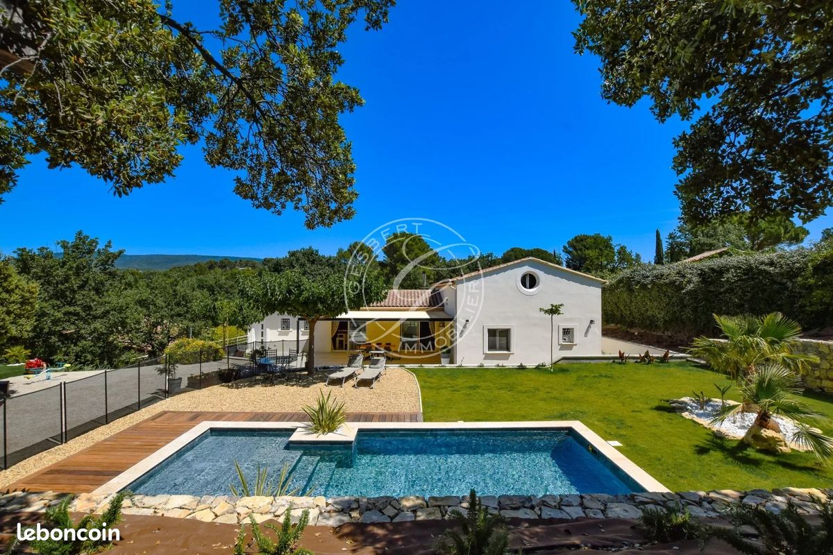 Maison 7 pièces 225 m² · à Flayosc · 225 m² · 849 000 €