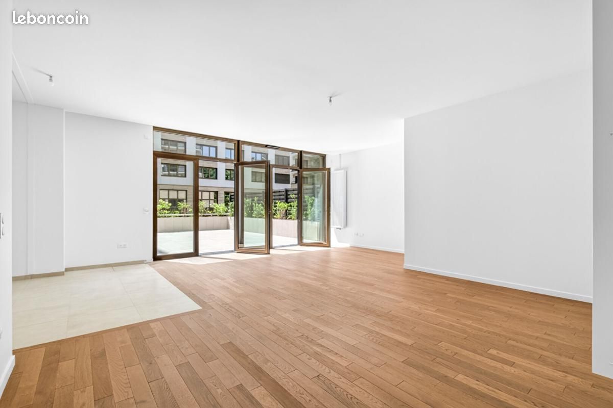 Appartement 4 pièces 167 m² · à Neuilly-sur-Seine · 167 m² · 6 507 €/mois