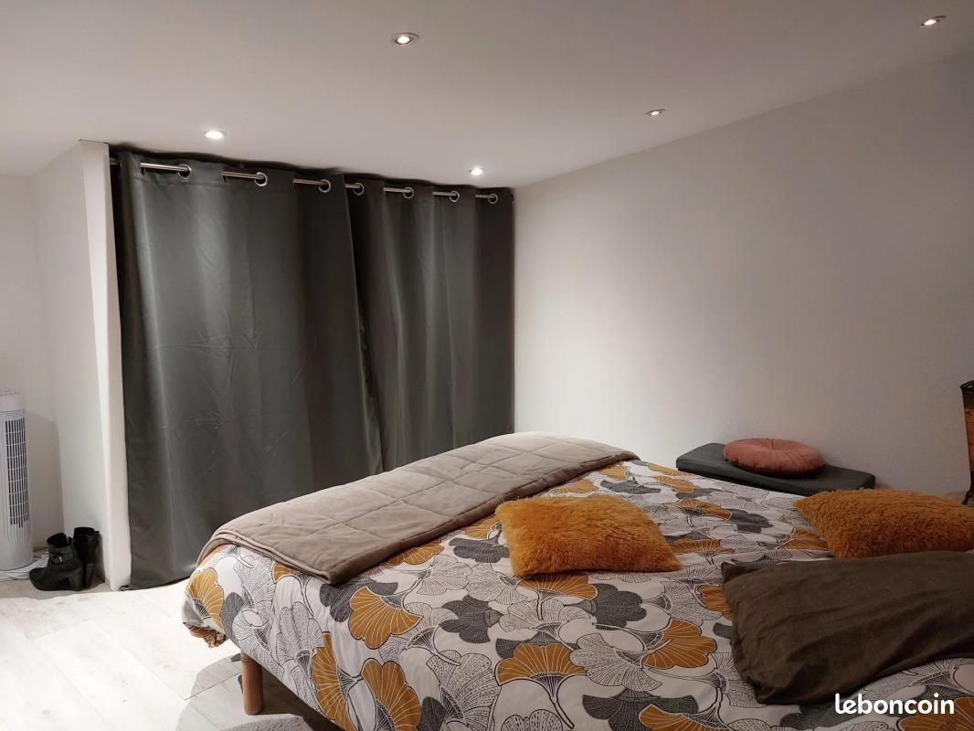 Maison 106 m² Jonzac - Jonzac 17500 (image principale 6)