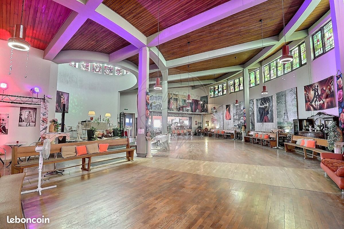 Immeuble 5 pièces 1380 m² · à Petite-Rosselle · 1 380 m² · 249 000 €