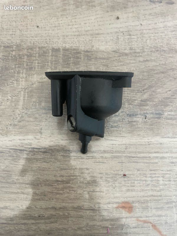Cuve de carburateur 50cc (image 1)
