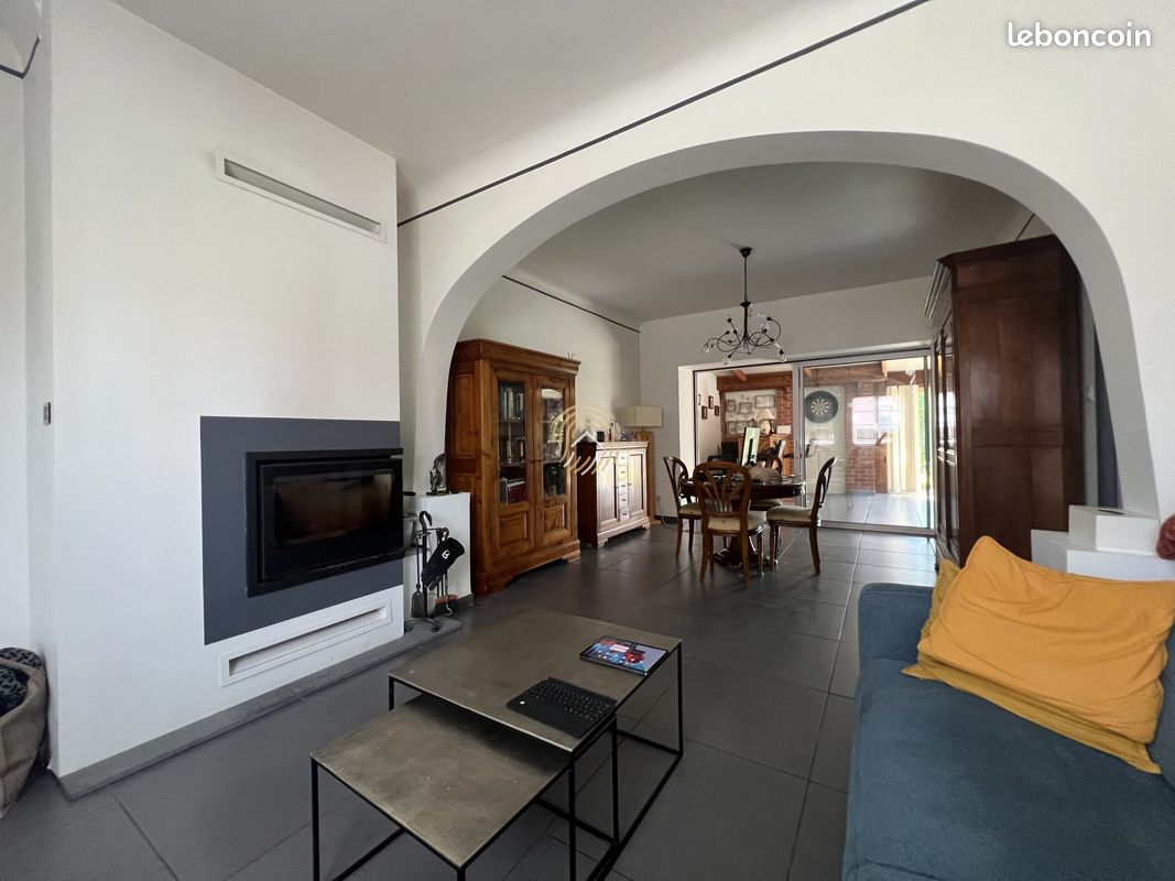 Maison 5 pièces 164 m² · à Hornaing · 164 m² · 262 000 €