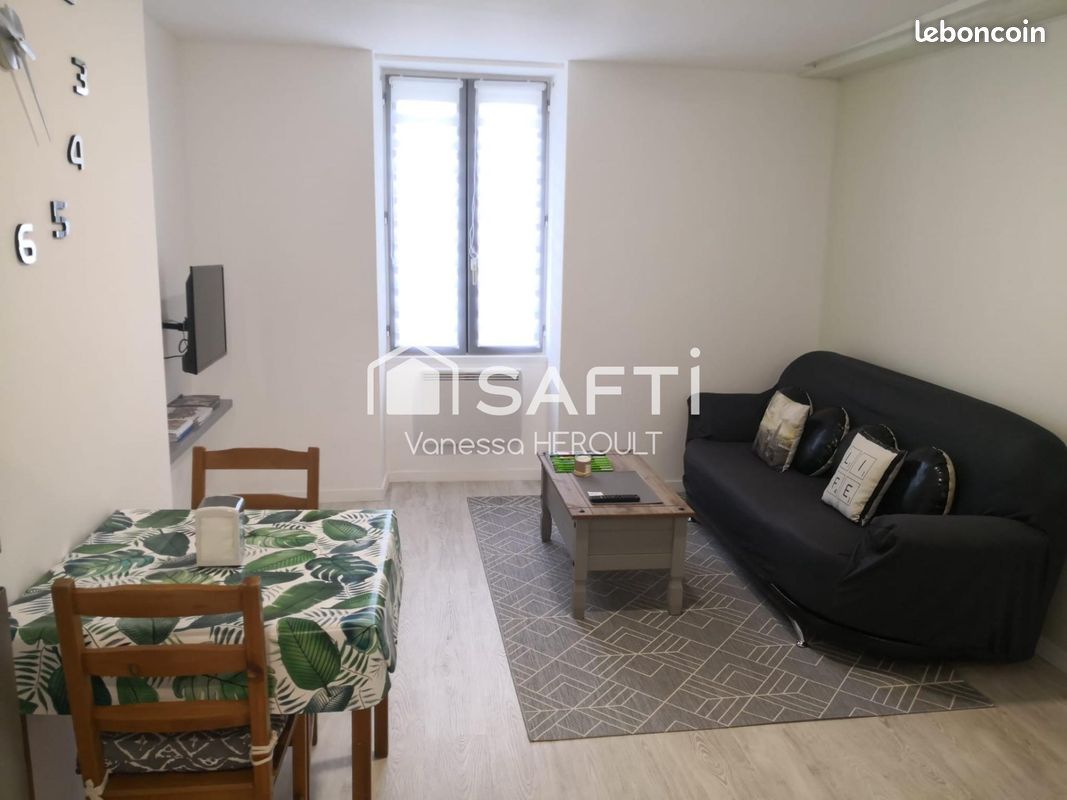 Studio 6 pièces 288 m² (image 12)