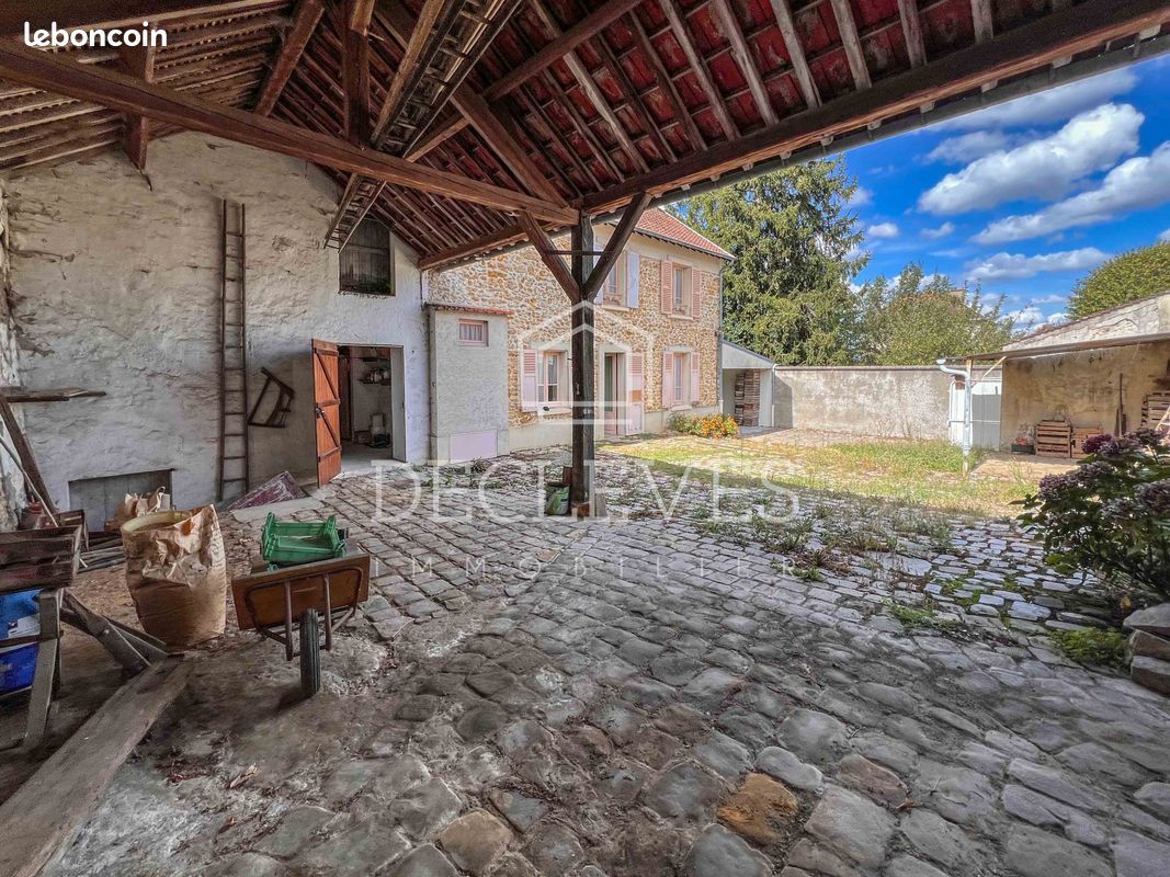 Maison 4 pièces 80 m² · à Orgeval · 80 m² · 561 000 €