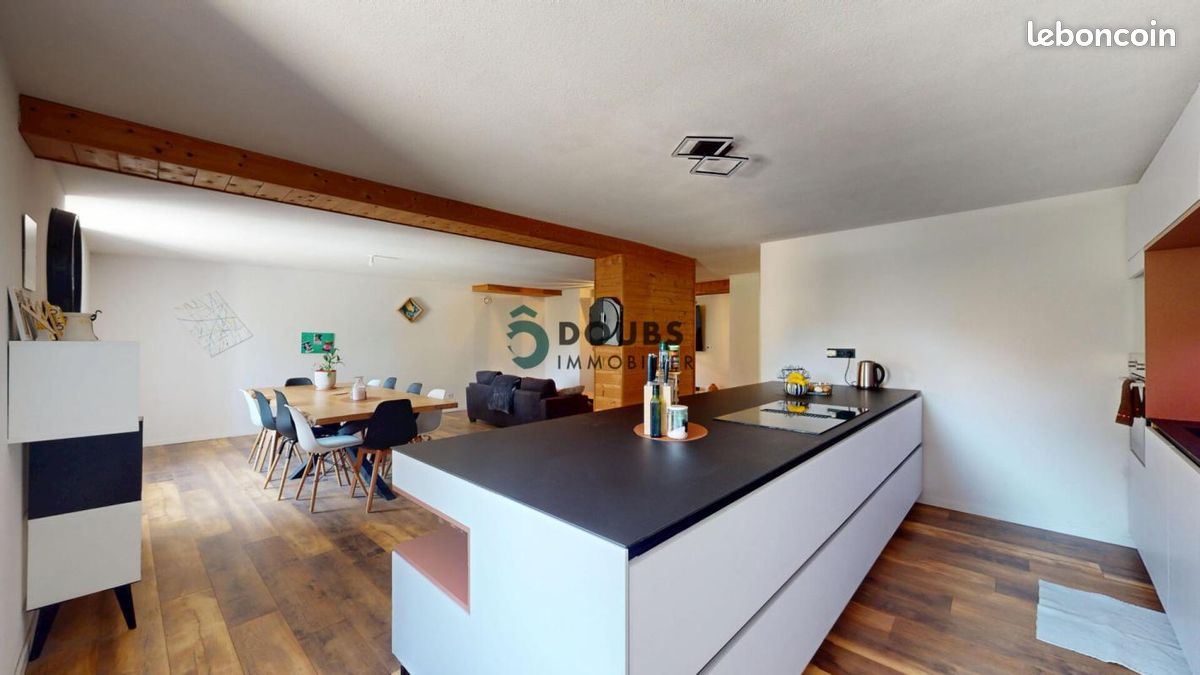 Appartement 4 pièces 107 m² · à Vercel-Villedieu-le-Camp · 107 m² · 225 000 €