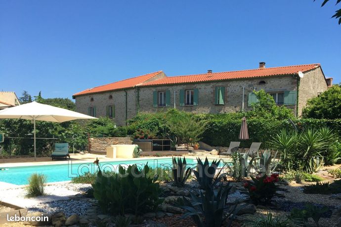 Maison de village 6 pièces 311 m²