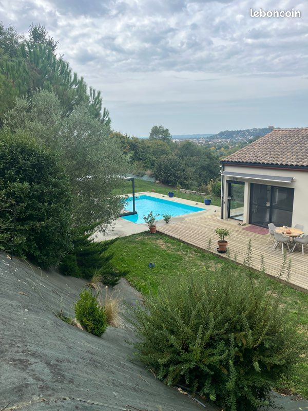 Maison 5 pièces 190 m² · à Bon-Encontre · 190 m² · 470 000 €