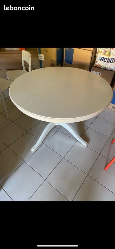 Table et chaise (image 2)