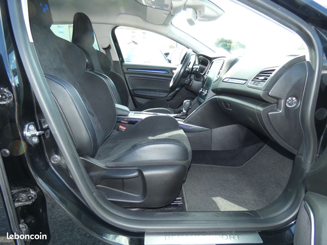 RENAULT MEGANE IV ESTATE dCi 165 Energy EDC GT 4 Control ( Historique dispo ) (image 16)